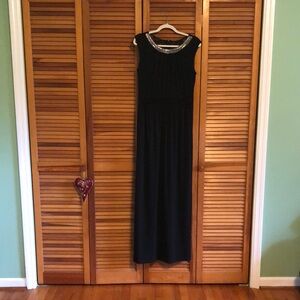 Ellen Tracy formal wear with rhinestones around neck line lightly worn.